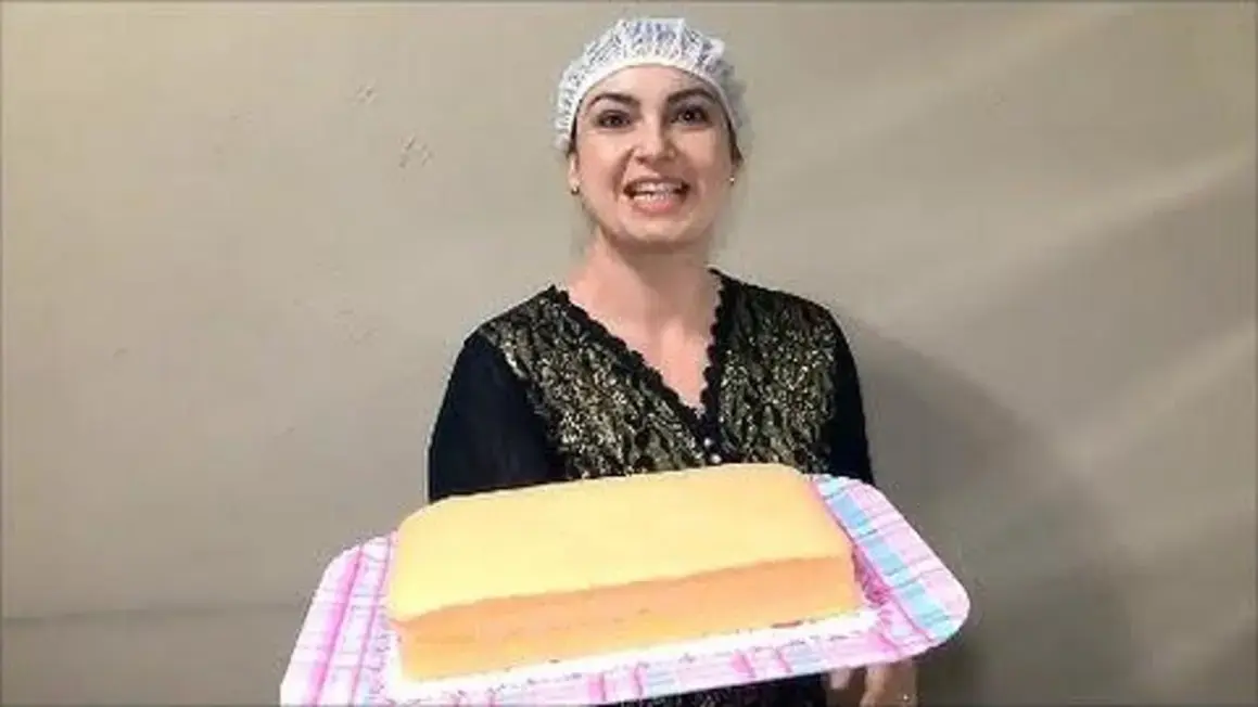 Pão de ló simples e fácil: Aprenda a fazer essa delícia na minha cozinha
